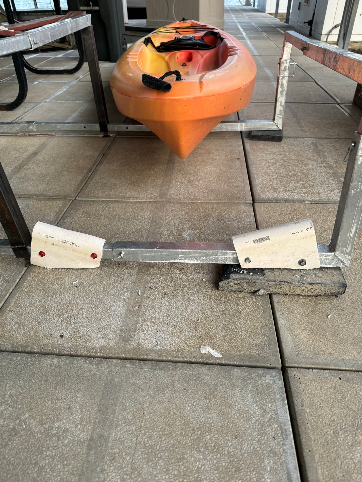 Kayak Divider Base