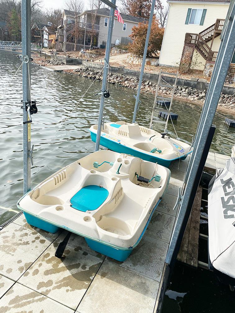 dolphin pedal boat Paddle Boat Lift